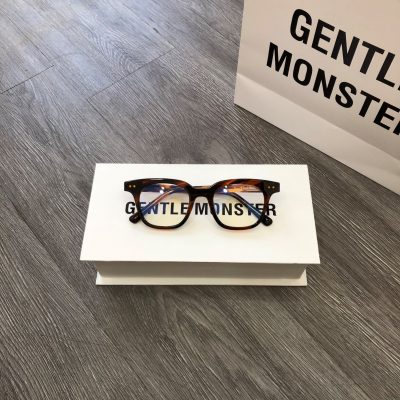 Kính GM South Side Đồi Mồi